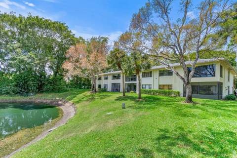 22 Westgate Lane #22h, Boynton Beach FL - photo 15 of 34