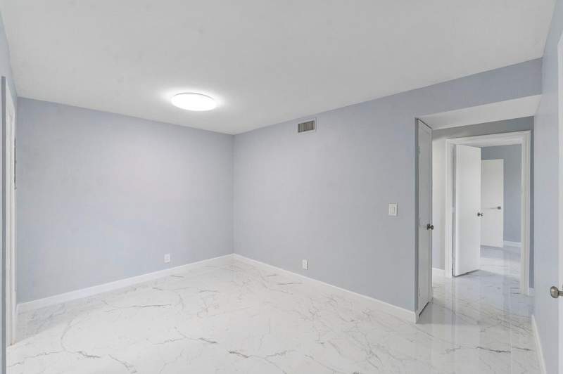 2 bedroom Condominium at 9960 Pineapple Tree Drive #107, Bent Tree Gardens West, Boynton Beach — photo 5