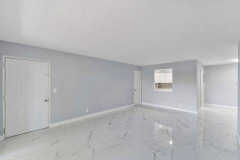 9960 Pineapple Tree Drive #107, Boynton Beach FL - photo 8 of 35