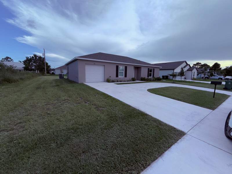 2 bedroom Single Family Residence at 316 SW Becker Road, Port St Lucie Section 34, Port St. Lucie — photo 2