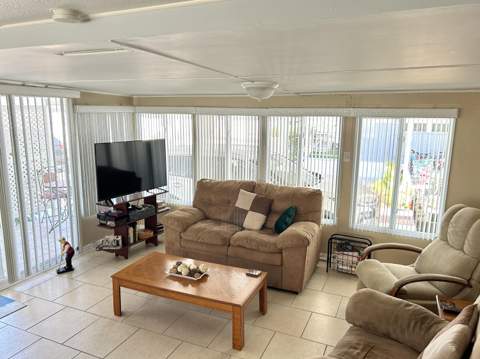 3332 Broadway Street, Hollywood FL - photo 8 of 36