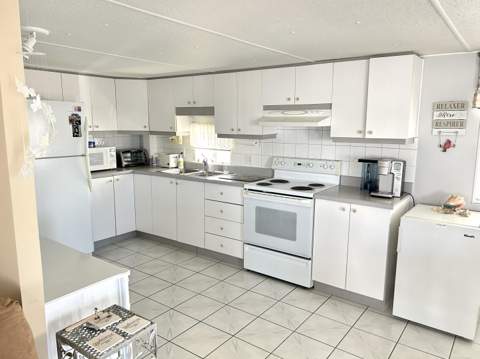 3332 Broadway Street, Hollywood FL - photo 15 of 36