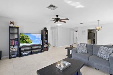 2118 SE Morningside Boulevard, Port St. Lucie FL - photo 19 of 54