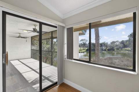 9 Lexington Lane #F, Palm Beach Gardens FL - photo 13 of 27