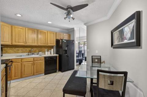 9 Lexington Lane #F, Palm Beach Gardens FL - photo 16 of 27