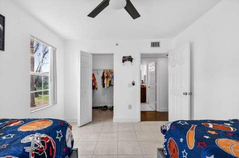 4151 San Marino Boulevard #101, West Palm Beach FL - photo 17 of 31
