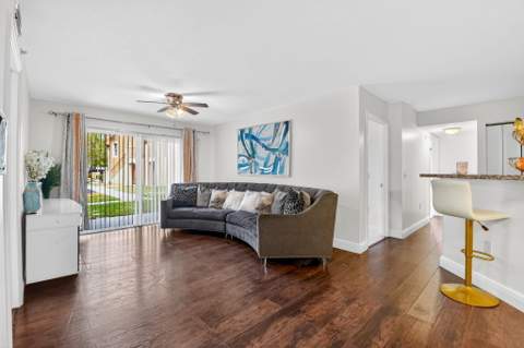 4151 San Marino Boulevard #101, West Palm Beach FL - photo 6 of 31