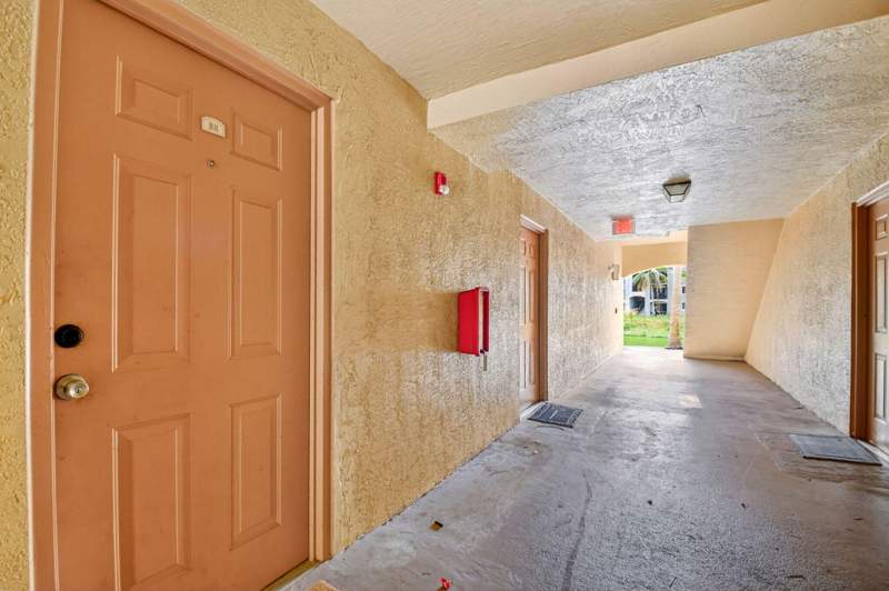 3 bedroom Condominium at 4151 San Marino Boulevard #101, Emerald Isle At Laguna Lakes Condo, West Palm Beach — photo 5