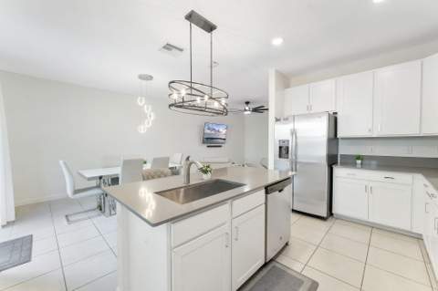 12826 Anthorne Lane, Boynton Beach FL - photo 7 of 41