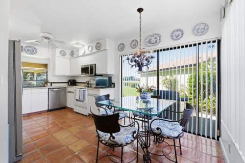 5787 Lakeview Mews Place, Boynton Beach FL - photo 13 of 49
