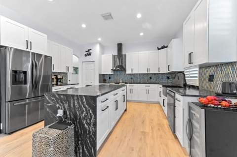 4453 N San Andros, West Palm Beach FL - photo 15 of 39