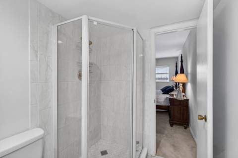 21 Yacht Club Drive #505, North Palm Beach FL - photo 24 of 37
