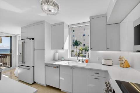 5380 N Ocean Drive #3b, Singer Island FL - photo 11 of 47