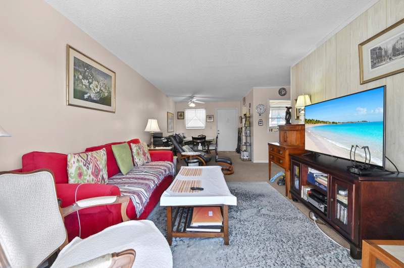 2 bedroom Condominium at 721 Lori Drive #313, Lakeside Village, Palm Springs — photo 3