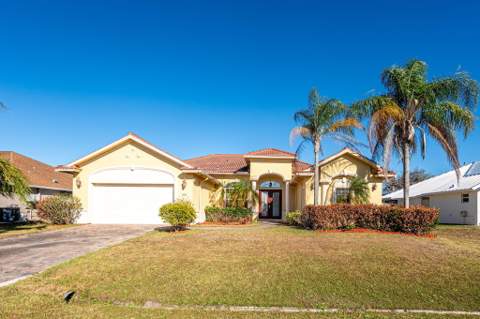 2081 SW Algiers Street, Port St. Lucie FL - photo 8 of 46