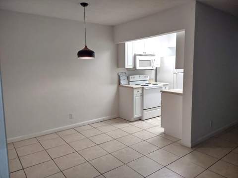 1100 NE 1st Court #305, Hallandale Beach FL - photo 6 of 6