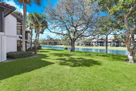 16671 Traders Crossing Crossing #121, Jupiter FL - photo 13 of 20