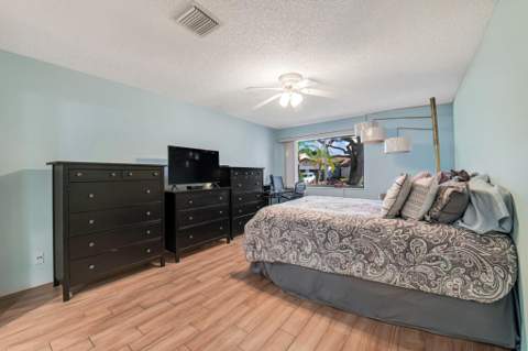 6235 Kings Gate Circle, Delray Beach FL - photo 20 of 64