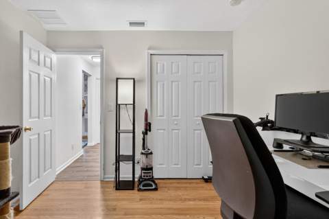 1011 SE Euclid Lane, Port St. Lucie FL - photo 24 of 34