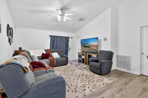 1011 SE Euclid Lane, Port St. Lucie FL - photo 12 of 34
