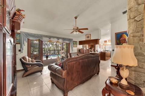 5172 NW 84th Road, Coral Springs FL - photo 20 of 38