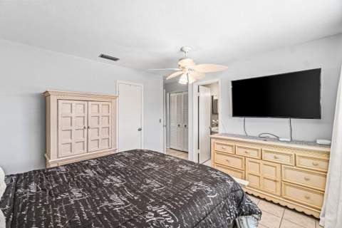 2121 NE 1st Court #202, Boynton Beach FL - photo 24 of 28