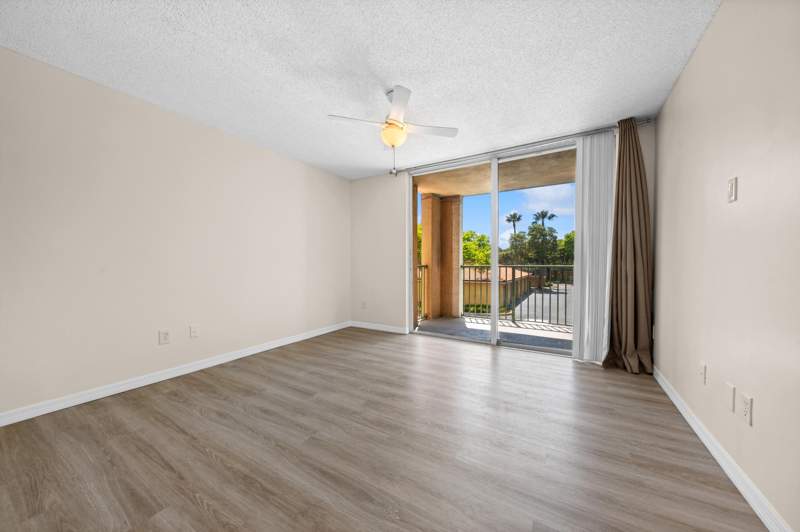2 bedroom Condominium at 117 Yacht Club Way #205, Yacht Club, Hypoluxo — photo 2