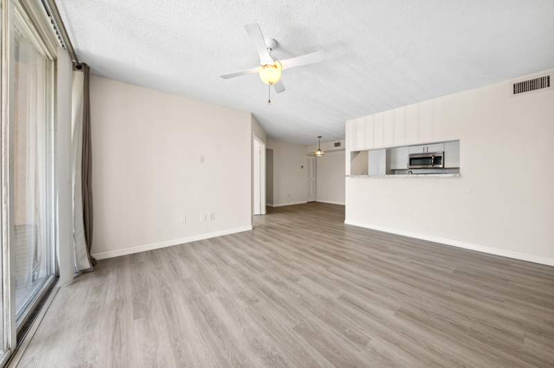 2 bedroom Condominium at 117 Yacht Club Way #205, Yacht Club, Hypoluxo — photo 3