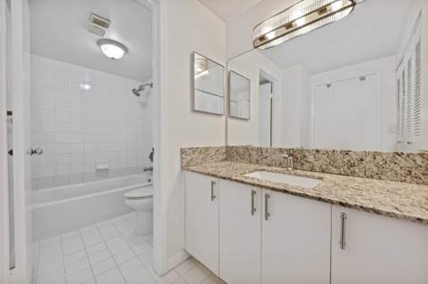 117 Yacht Club Way #205, Hypoluxo FL - photo 8 of 29