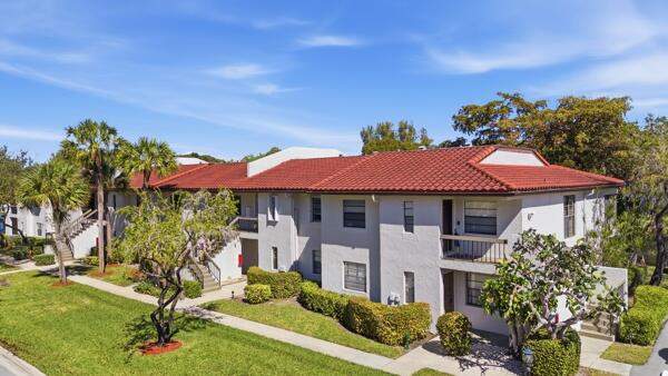 2 bedroom Condominium at 21364 Cypress Hammock Drive #1j, Cypresses Of Boca Lago Condo, Boca Raton — photo 3