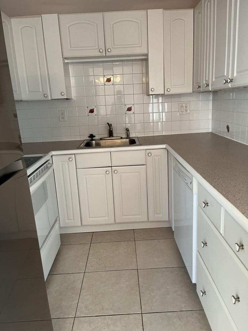 2 bedroom Condominium at 123 Normandy #C, Kings Point, Delray Beach — photo 3