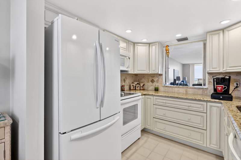 2 bedroom Condominium at 5055 N Highway A1a #505, Bryn Mawr Ocean Towers, A Condominium, Hutchinson Island — photo 5