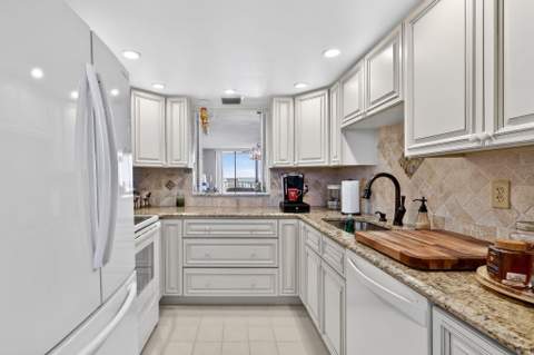 5055 N Highway A1a #505, Hutchinson Island FL - photo 7 of 82