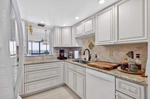 5055 N Highway A1a #505, Hutchinson Island FL - photo 6 of 82