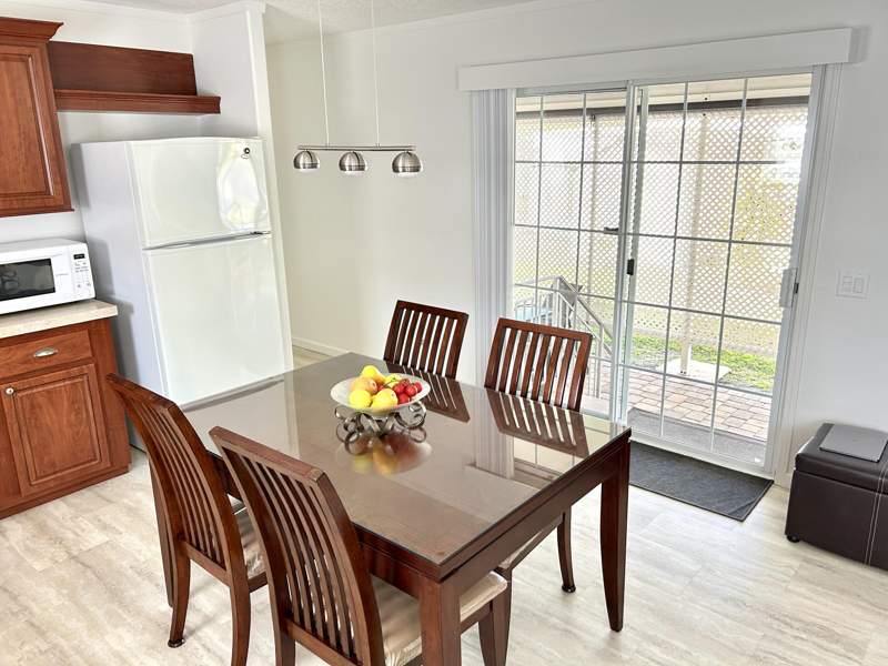 2 bedroom Manufactured Home at 613 Jasmine Lane, Pine Tree Park Co-Op, Deerfield Beach — photo 5