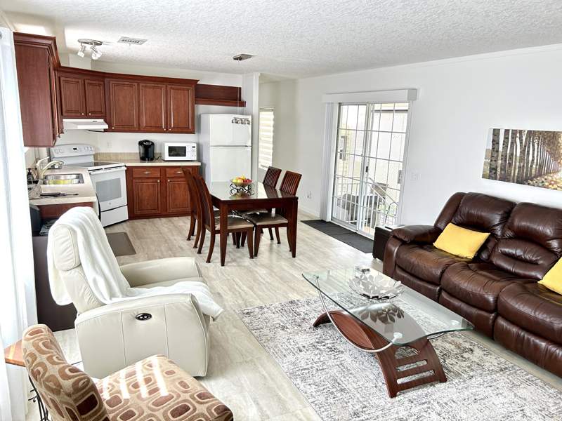 2 bedroom Manufactured Home at 613 Jasmine Lane, Pine Tree Park Co-Op, Deerfield Beach — photo 4