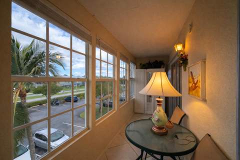33 Preston A, Boca Raton FL - photo 9 of 22