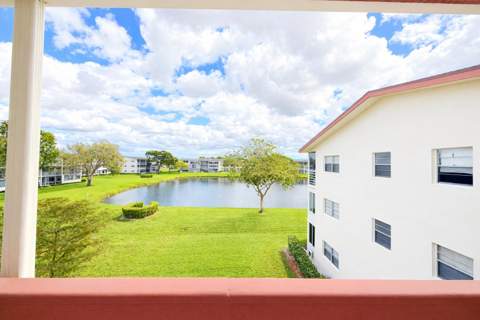 33 Preston A, Boca Raton FL - photo 21 of 22