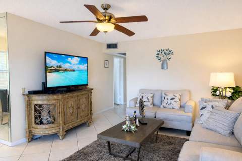 33 Preston A, Boca Raton FL - photo 15 of 22