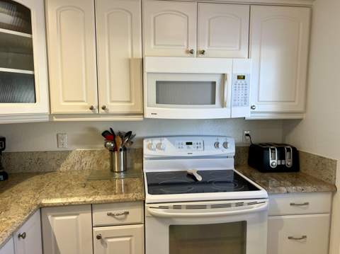 5151 W Oakland Park Boulevard #110, Lauderdale Lakes FL - photo 9 of 50