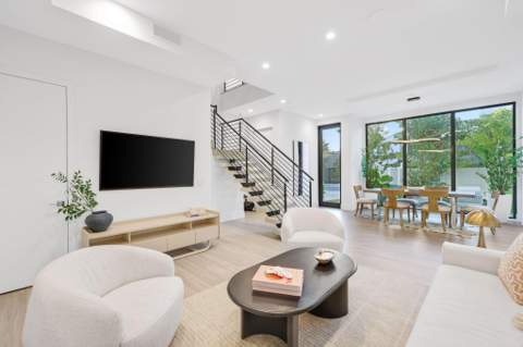 201 SE 4th Avenue, Delray Beach FL - photo 10 of 97