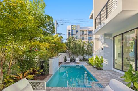 201 SE 4th Avenue, Delray Beach FL - photo 16 of 97