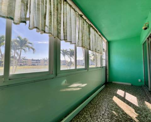 110 Wellington B, West Palm Beach FL - photo 11 of 20