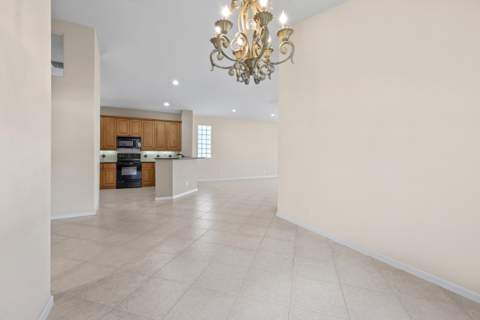 7086 Del Corso Lane, Delray Beach FL - photo 15 of 66
