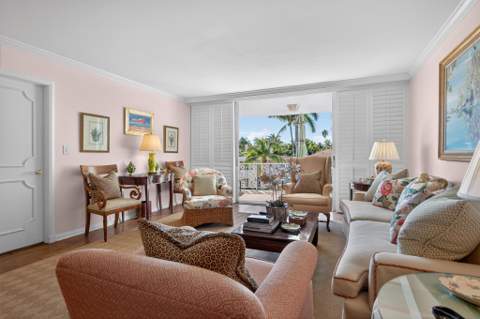 227 Australian Avenue #2c, Palm Beach FL - photo 9 of 21