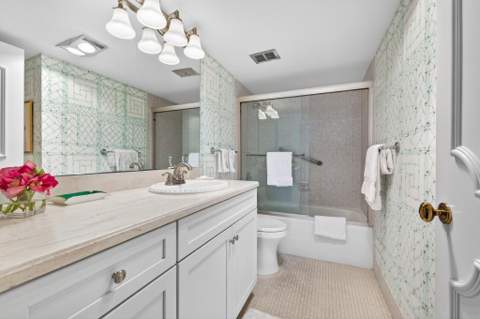 227 Australian Avenue #2c, Palm Beach FL - photo 20 of 21