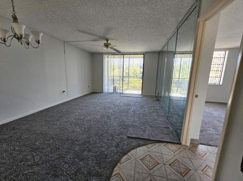 1001 Colony Point Circle #417, Pembroke Pines FL - photo 12 of 39