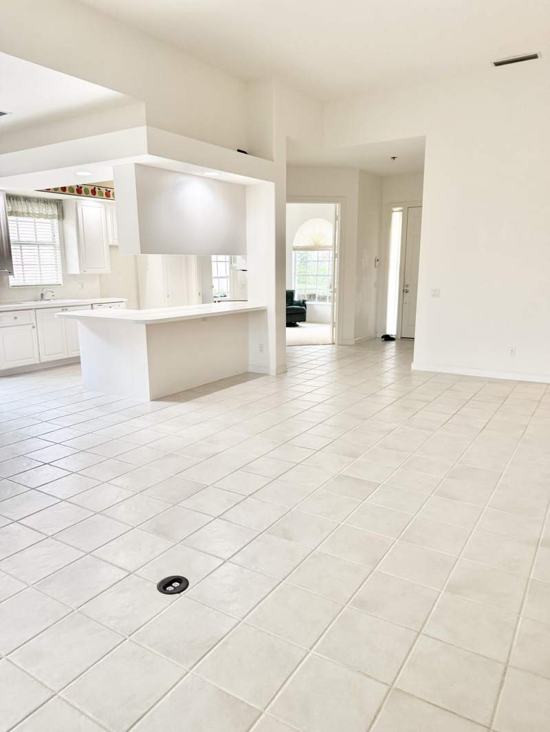 3 bedroom Single Family Residence at 7800 Quida Drive, Riverwalk 12, West Palm Beach — photo 3