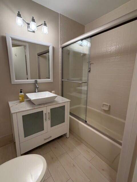 106 Freedom Court, Deerfield Beach FL - photo 19 of 21