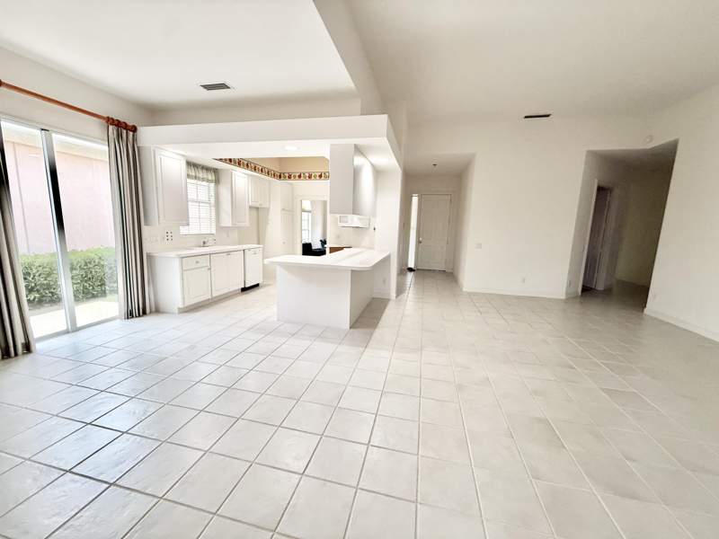 3 bedroom Single Family Residence at 7800 Quida Drive, Riverwalk 12, West Palm Beach — photo 4